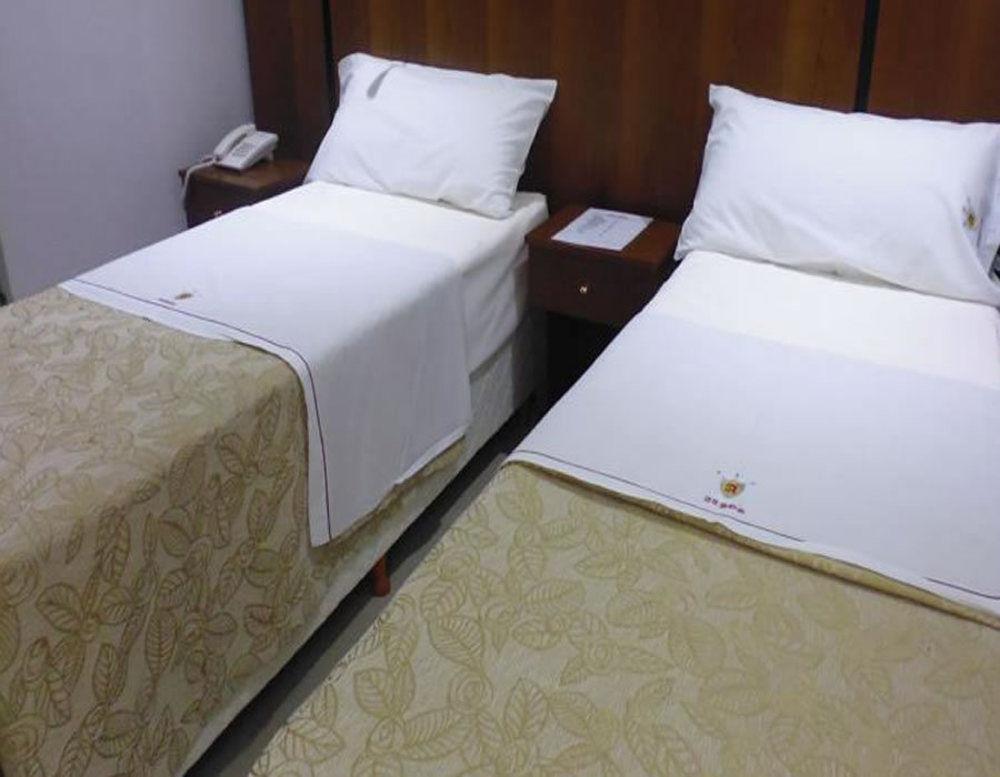 Hotel Athos Μπουένος Άιρες Εξωτερικό φωτογραφία